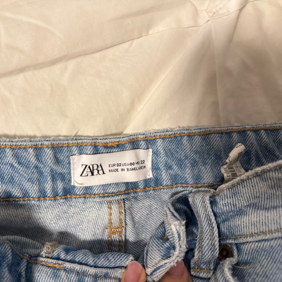 ZARA denim shorts - Picture 4 of 5